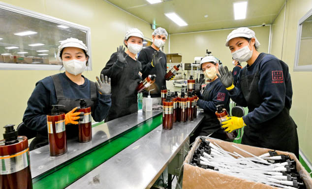 Manufacturing Salaries in Korean SMEs (Day & Night Shifts Explained) 1 Manufacturing Salaries in Korean SMEs