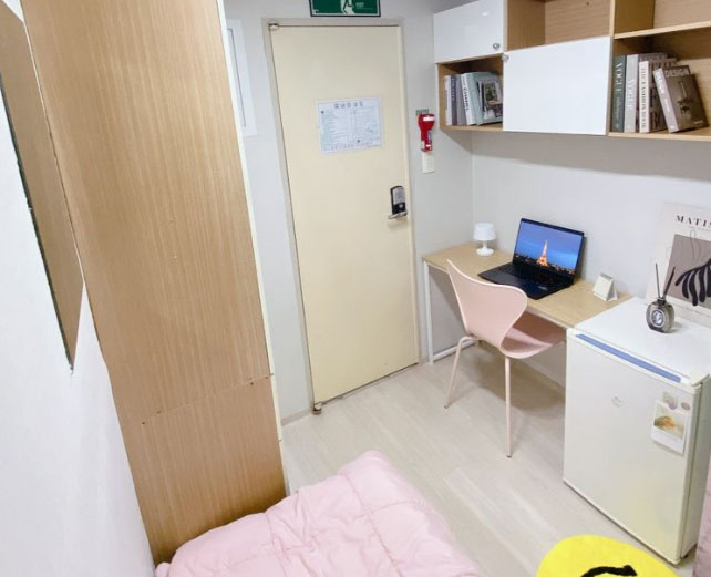 Living Conditions and Rents of Seoul Gosiwon