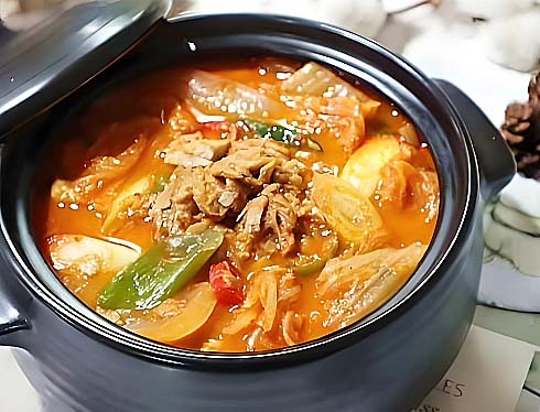 kimchi jjigae